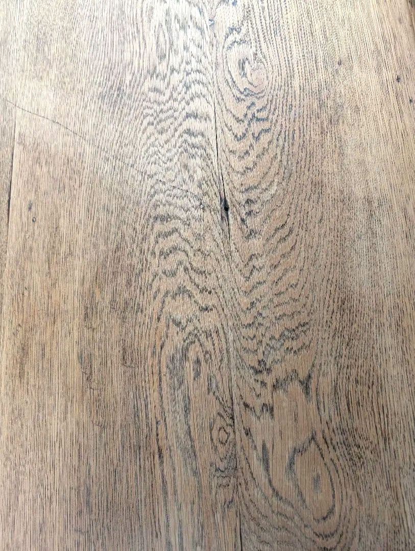 英国ビィンテージ テーブル ボビンターニングレッグ