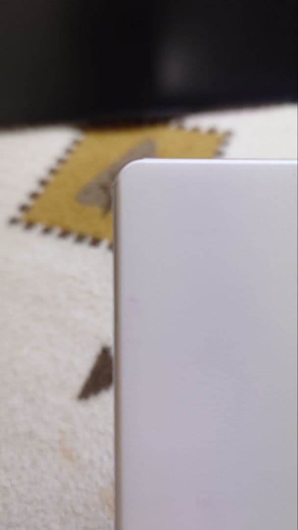 C*o様 Xperia Z4 Tablet au SOT31 タブレット　ホワイ
