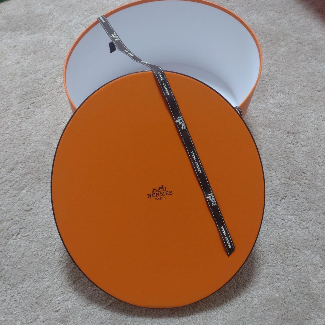 ❤️HERMESの丸い空箱