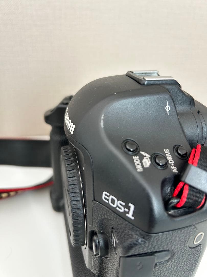 Canon EOS-1D Mark III デジタル一眼レフ