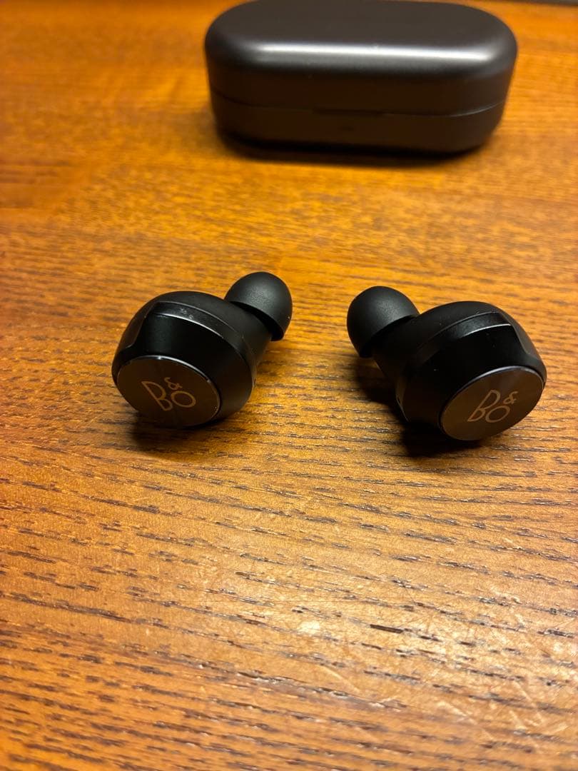 イヤホン Bang & Olufsen beoplay EQ