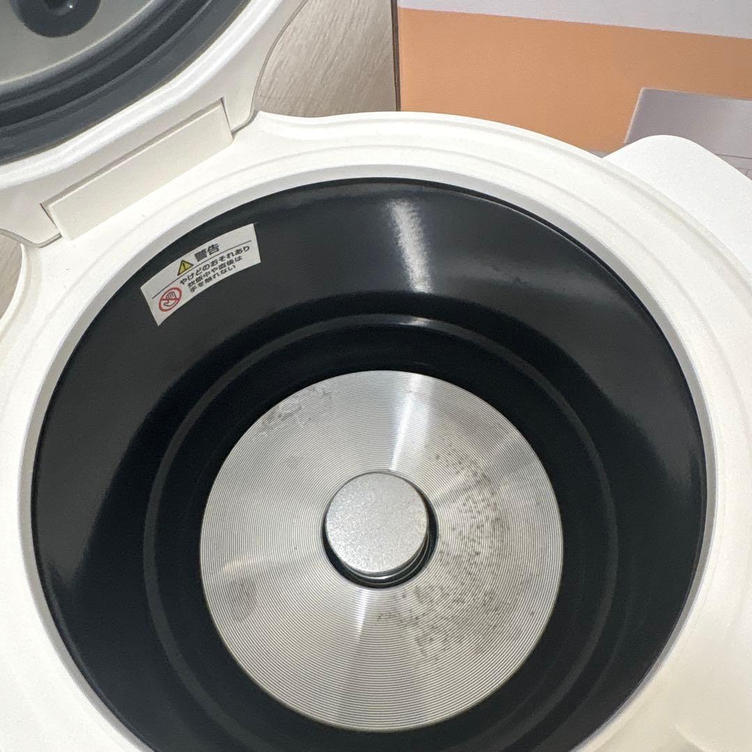 新製品！美味しく炊ける発芽玄米炊飯器　DFL-1100 DELIFUL LIFE