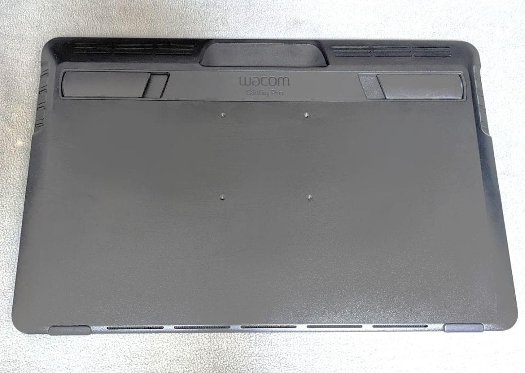 Wacom Cintiq Pro 16 DTH167K0D 液晶ペンタブレット