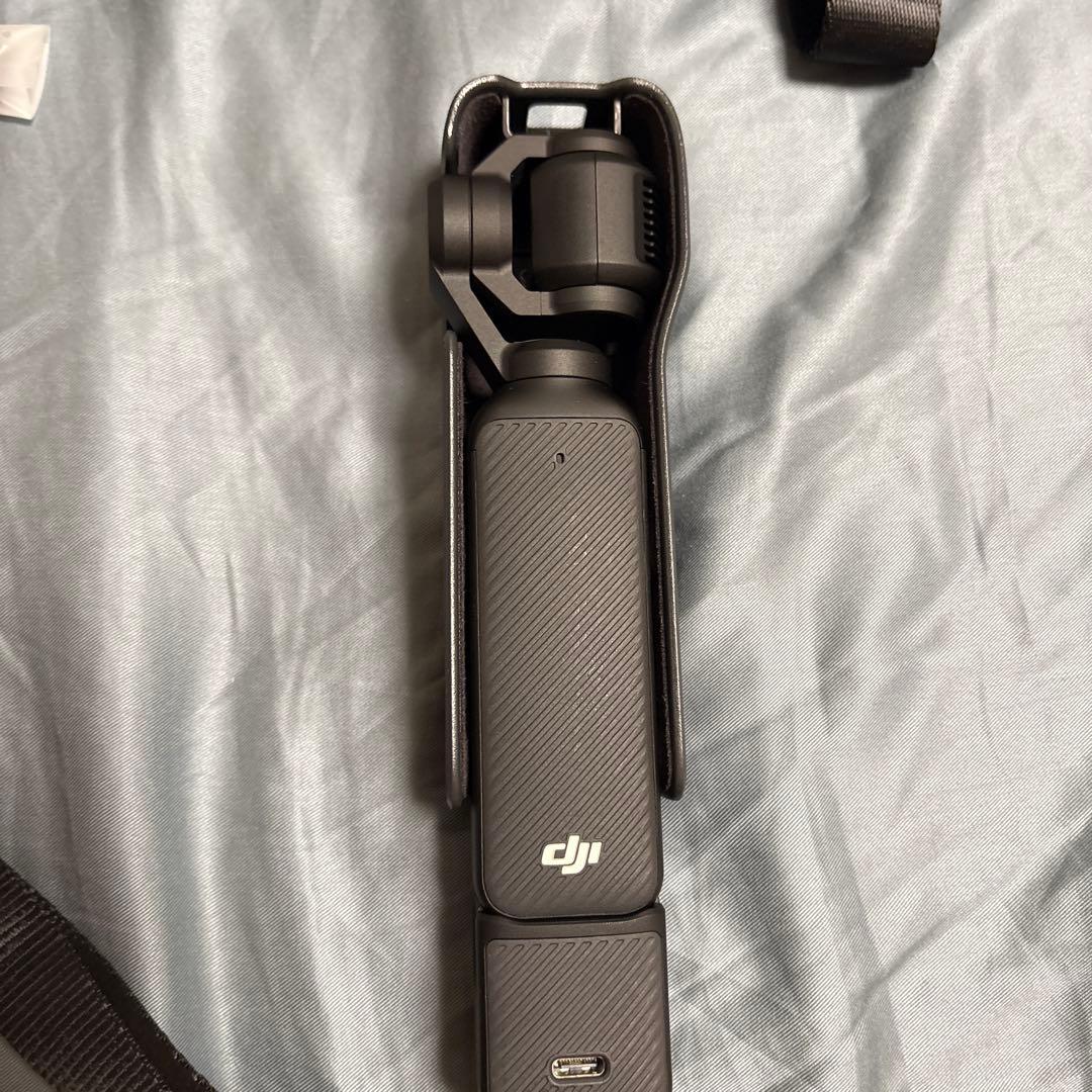 【美品・送料無料】DJI Osmo Pocket 3 クリエーターコンボ