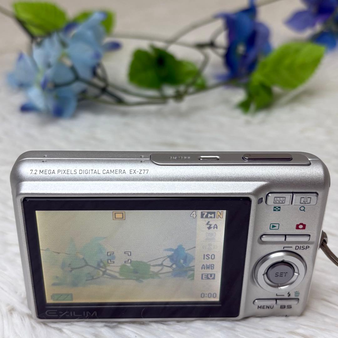 CASIO カメラ　エクシリム　EX-Z77 シルバー　コンデジ　動作品