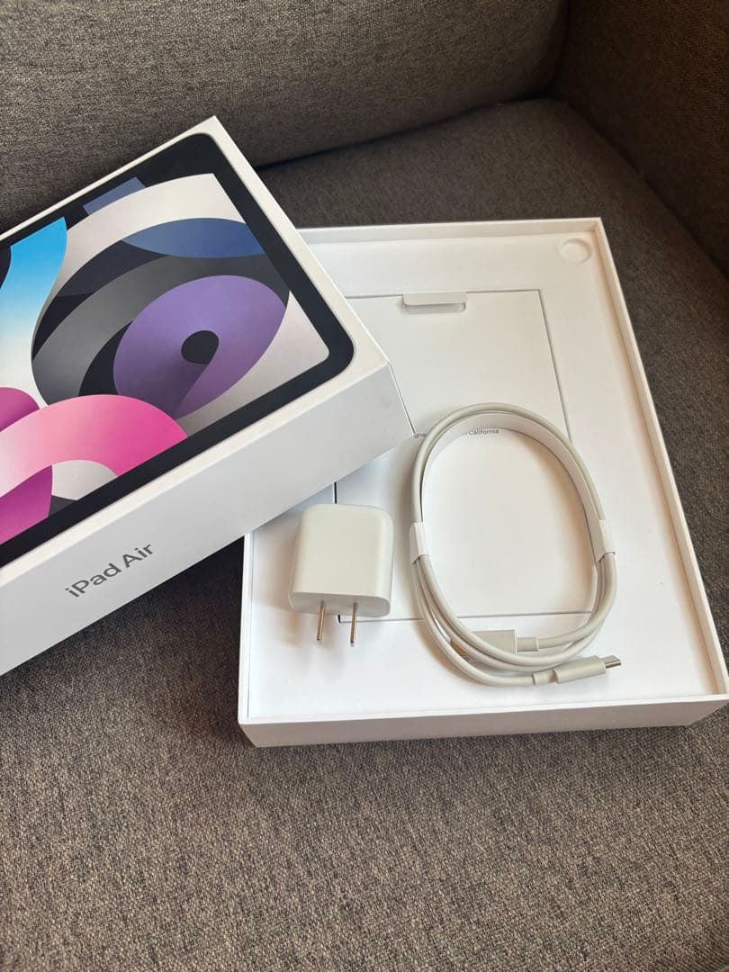 iPadAir 第4世代 64GB WiFi A2316 シルバー箱あり即発送可