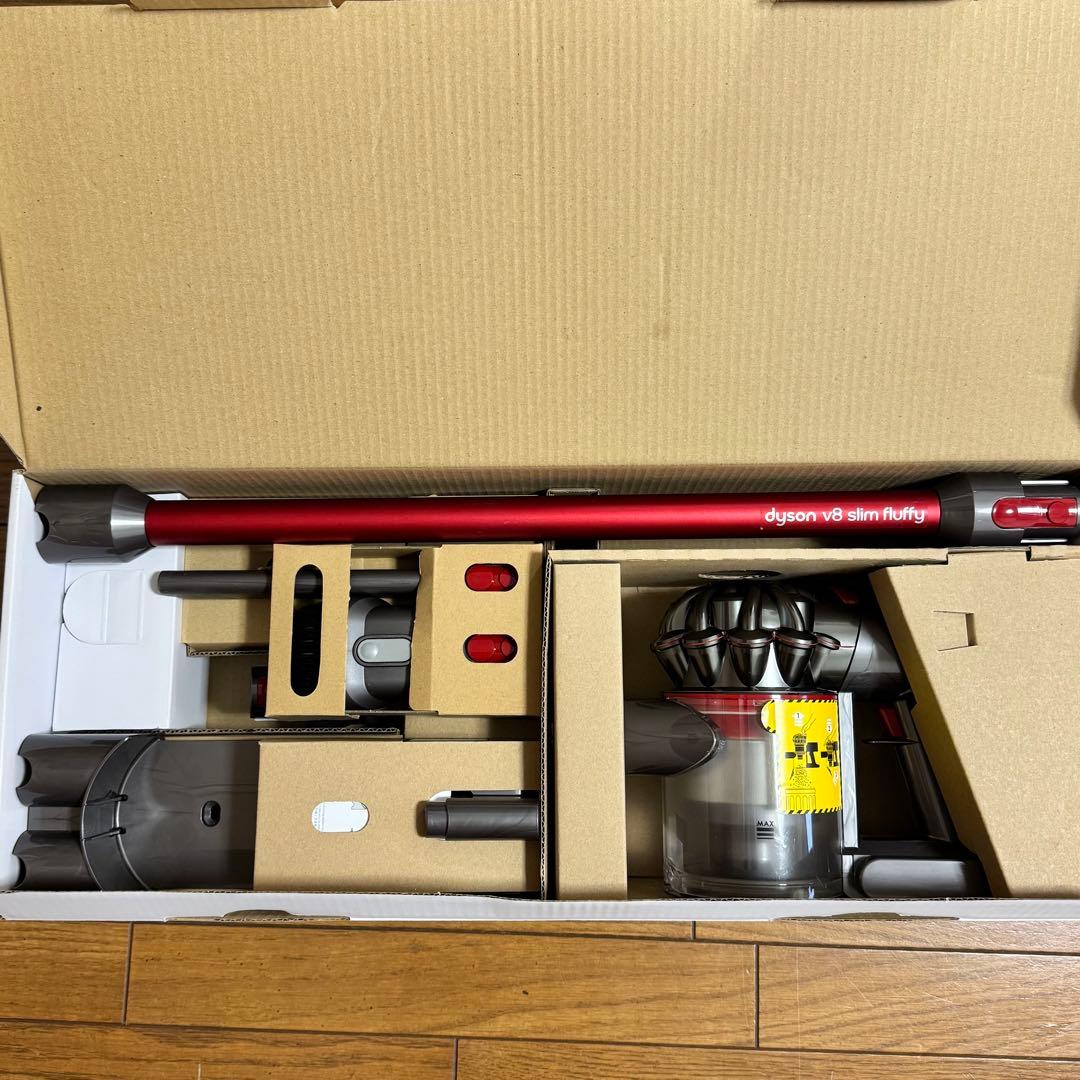 dyson V8 slim fluffy スティッククリーナー