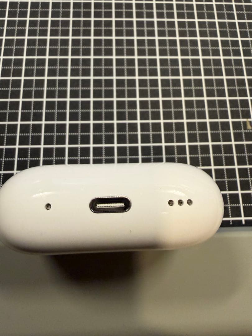 ✅ AirPods Pro 2 USB-C 本体のみ 箱なし おまけケース付き
