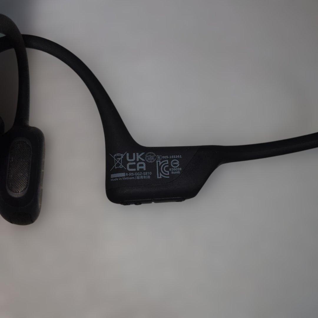 SHOKZ Open Ran pro 骨伝導イヤホン 収納ケース付き