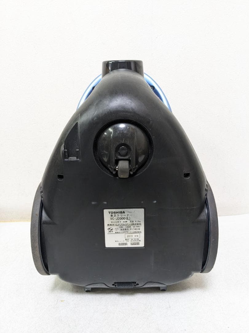 TOSHIBA VC-J2000 サイクロン式掃除機 2013年製 ヘッド無し