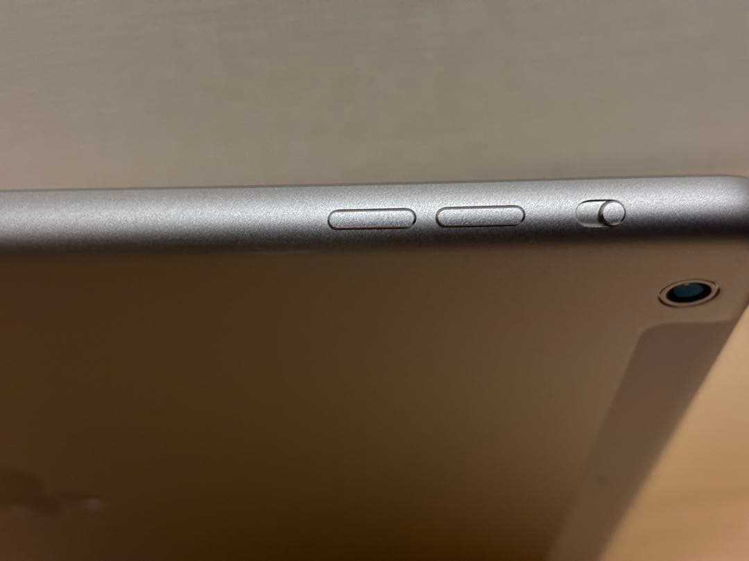 iPad Air 初代 16GB silver A1475
