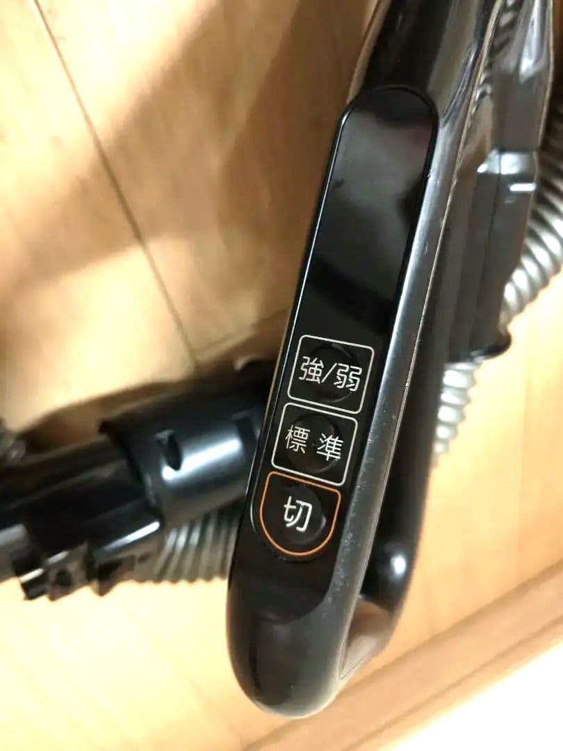 東芝　紙パック式掃除機　小型軽量 エアー式ヘッド　VC‐PH7AN　2020年製