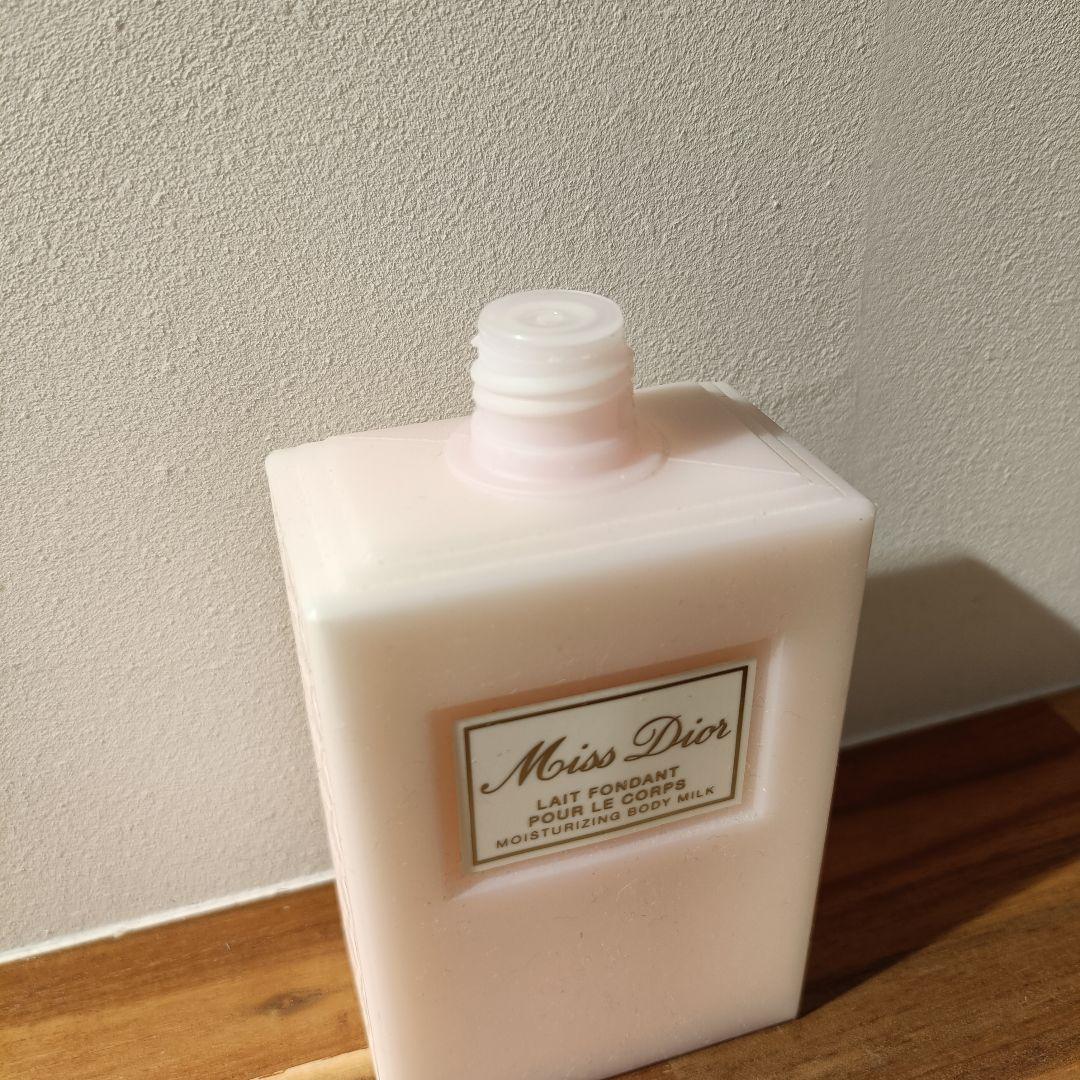 ミスディオール　ボディミルク　200ml
