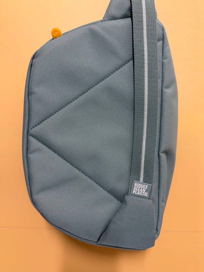 Pacsafe GO スリングパック フレッシュミント(Fresh Mint)