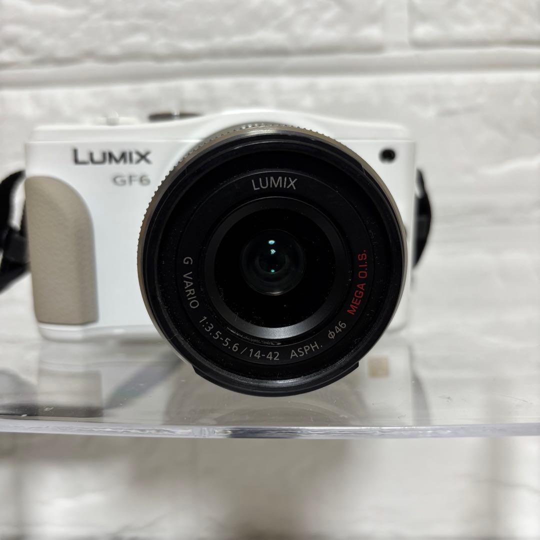 【美品】 Panasonic LUMIX DMC-GF6 一眼カメラ ミラーレス