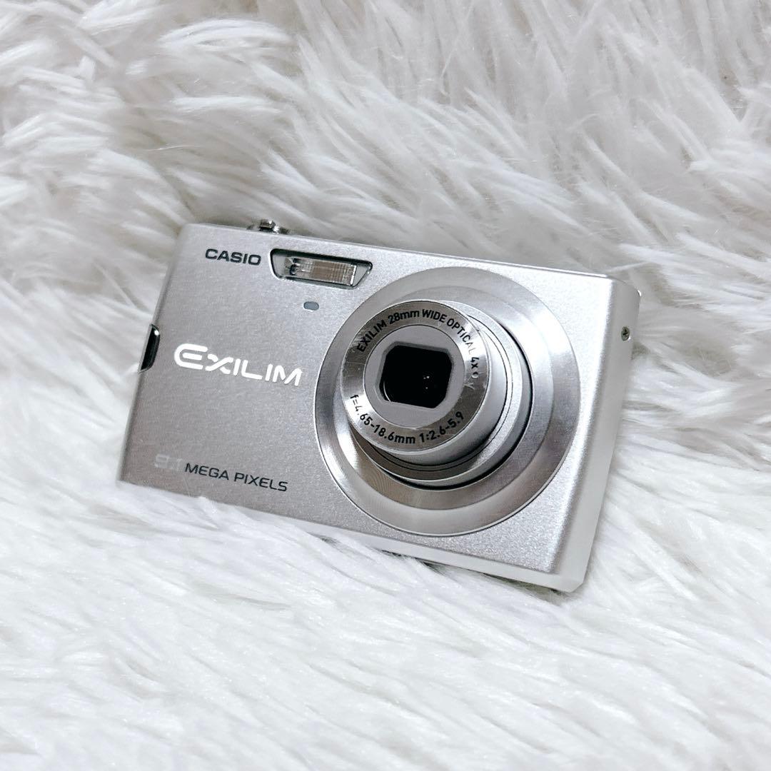 【動作品】CASIO EXILIM EX-Z250 12メガピクセル　シルバー