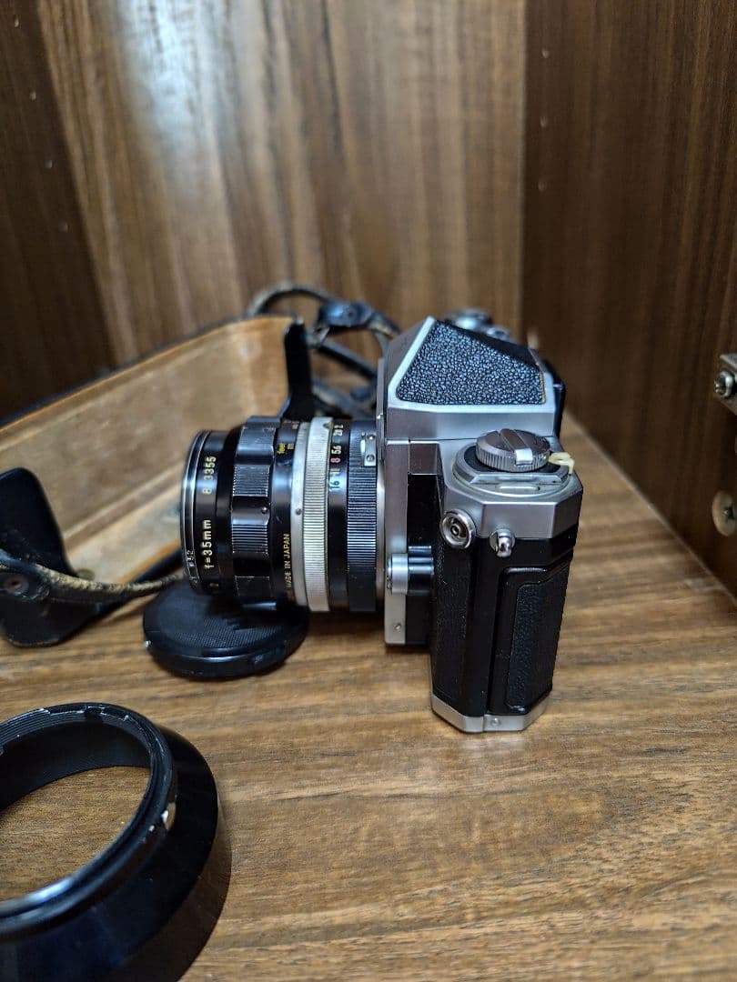 【初期】Nikon F　カメラ レンズ付き
