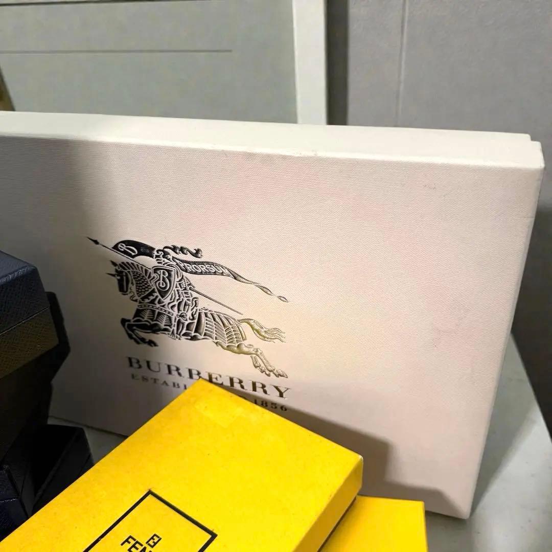 PRADA FENDI Burberry 空箱 8点 まとめ プラダリボン紐付き