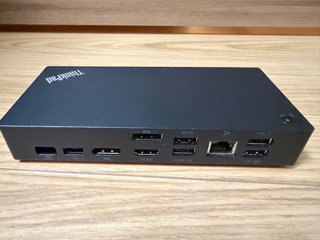 ThinkPad ユニバーサル USB Type-C ドック