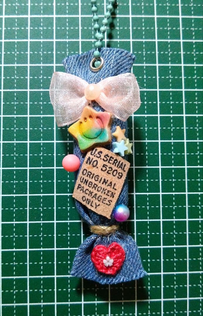 デニムリメイク☆クッションチャーム•Candyタイプ☆SMILE☺☆4個セット