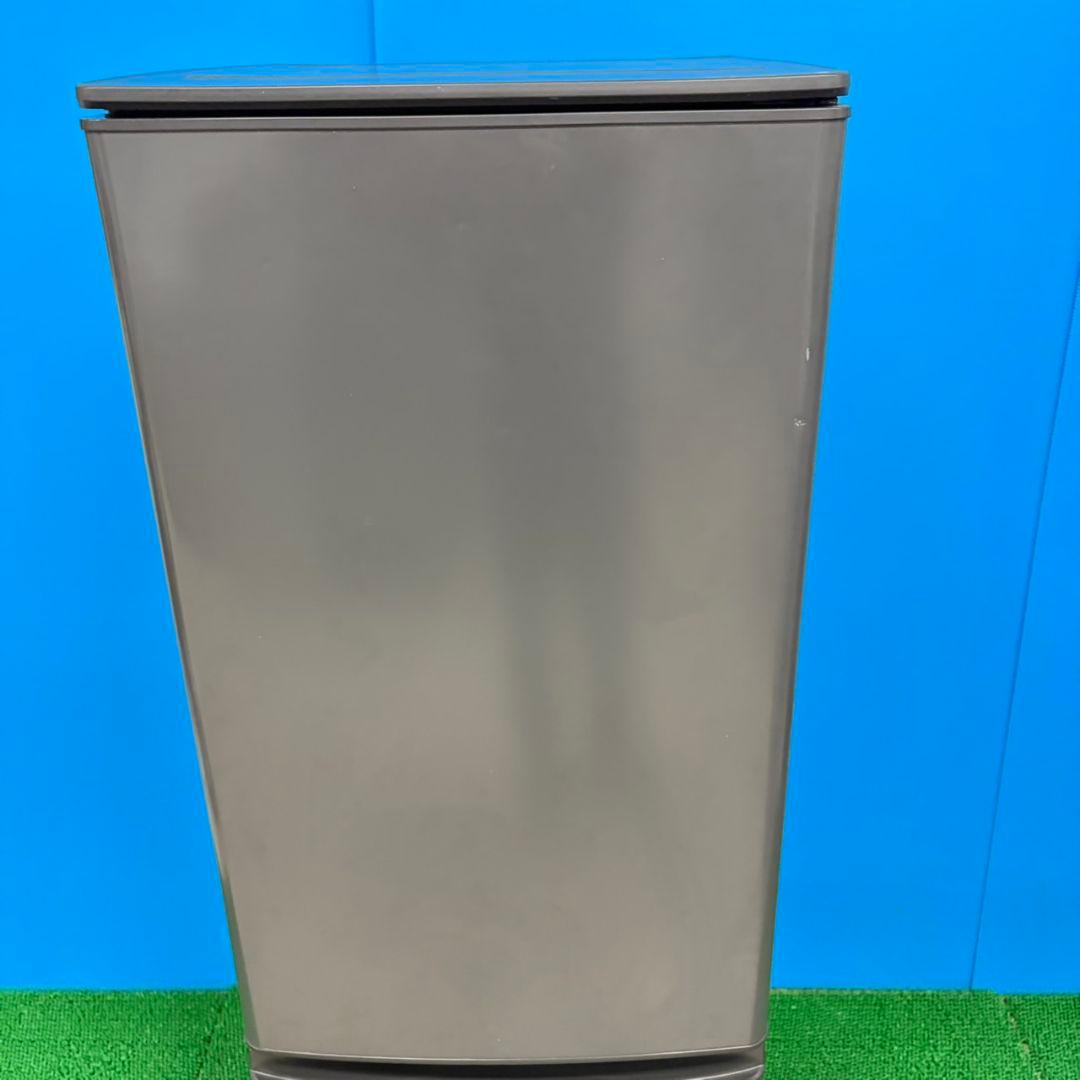 869 三菱　大きめサイズ　冷蔵庫　100L〜200L　小型　1人暮らし　右開き