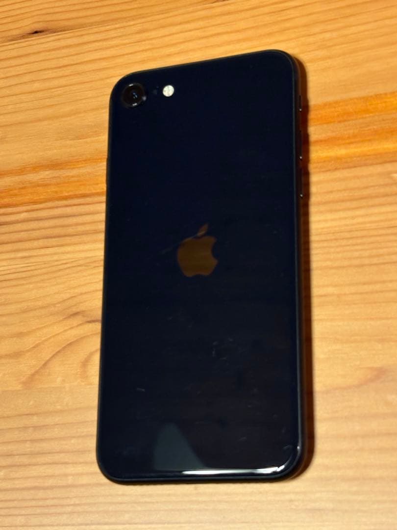 iPhone SE3⭐︎ MMYC3J/A⭐︎ ミッドナイト⭐︎64GB⭐︎SIMフリー