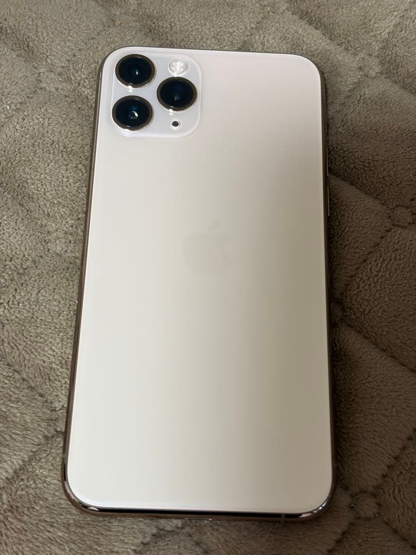 iPhone11pro ゴールド　64gb SIMロック解除済み