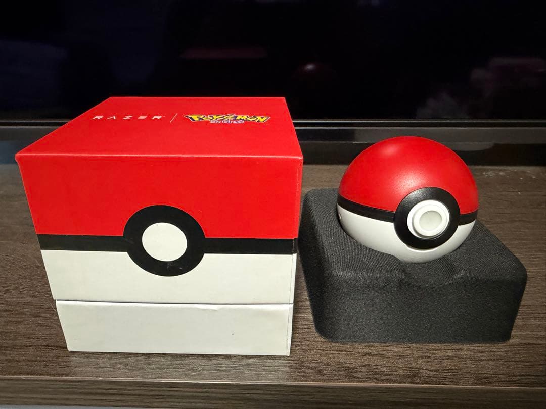 Razer Pokémon Edition イヤフォン　Bluetooth