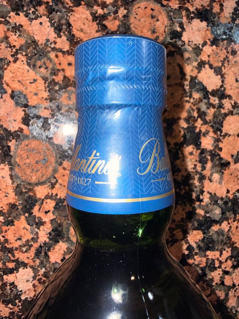 Ballantine's 17年 ブレンデッドスコッチウイスキー正規品箱付き