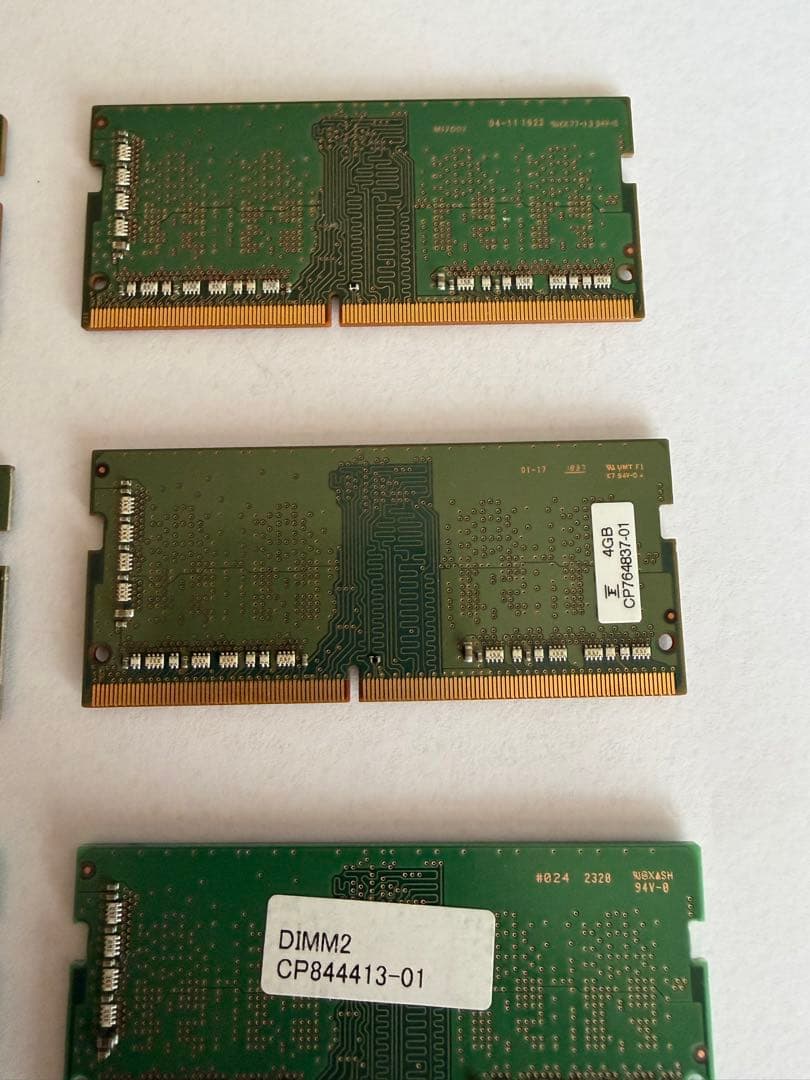 DDR4 メモリ　総28GB 4GB 7枚セット　パソコンメモリ