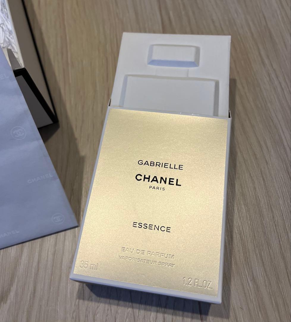 箱入り　紙袋あり美品　CHANEL GABRIELLE ESSENCE 35ml