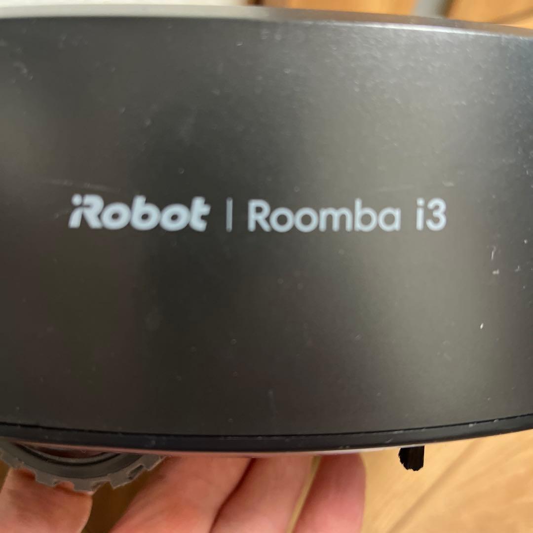 iRobot Roomba i3 本体