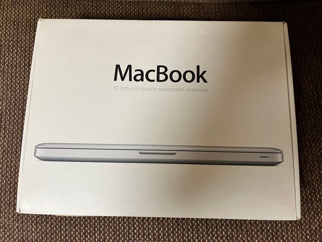 MacBook 2008 SSD250 メモリ8GBおまけ有り⭐︎