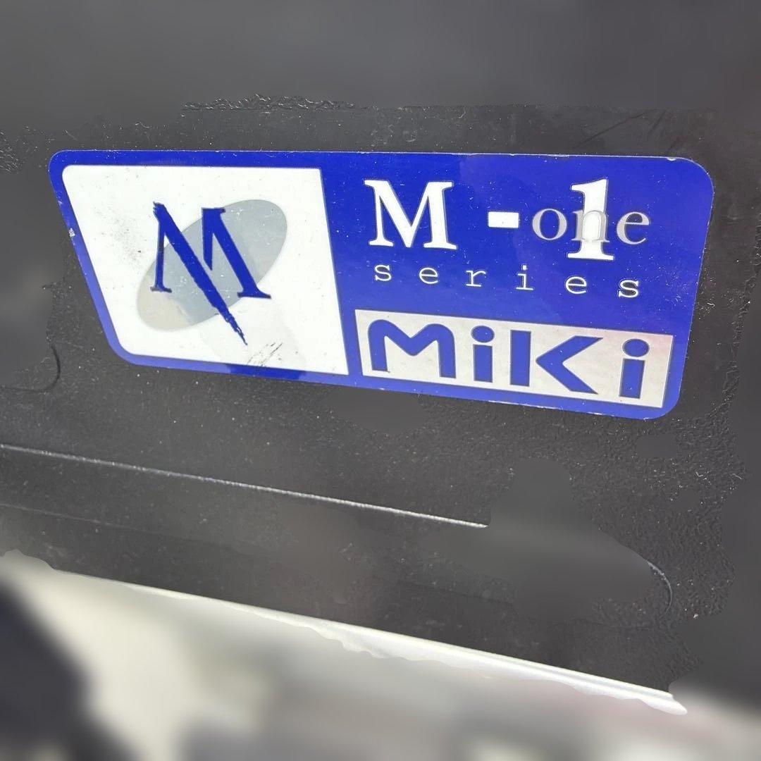 MiKi M-one 車椅子 自走式 折りたたみ 介助ブレーキ付 パンク有り軽量