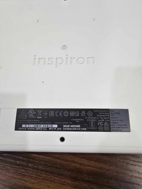 DELL Inspiron 11インチ 白 ウィンドウズOS11超美品#0021