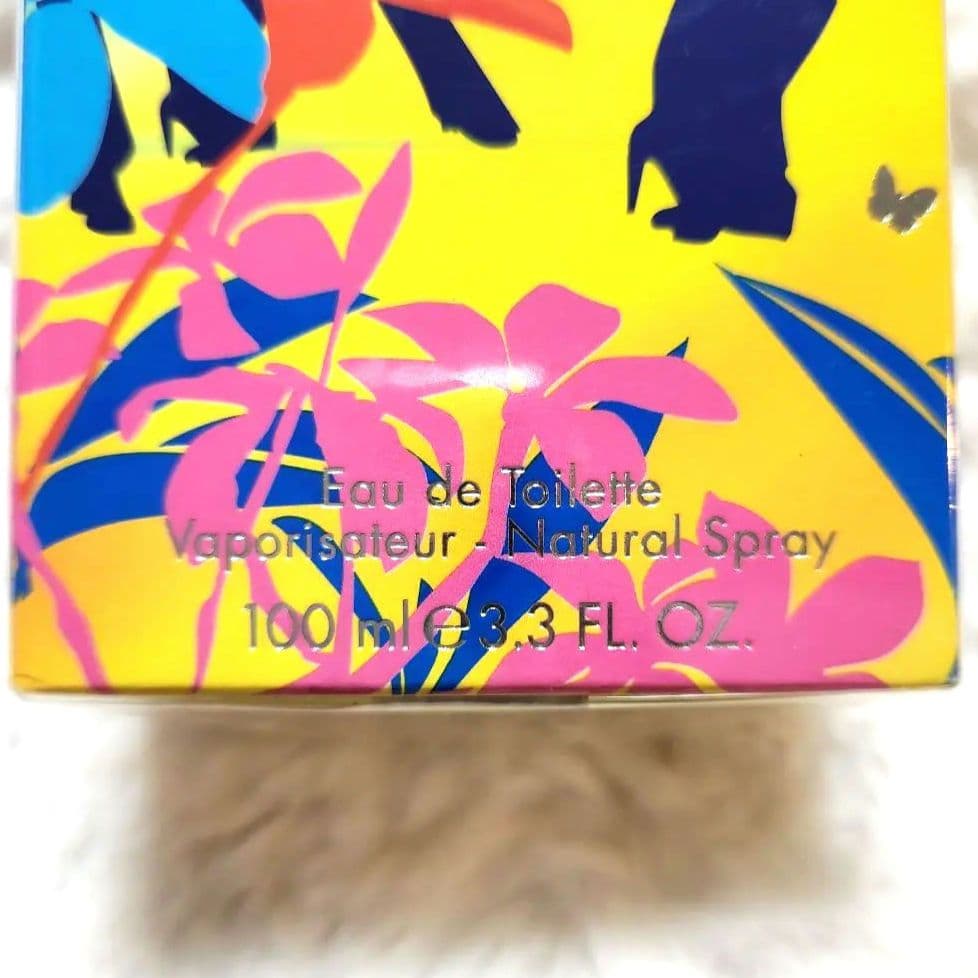 もも　ESCADA SUNSET HEAT 100ml