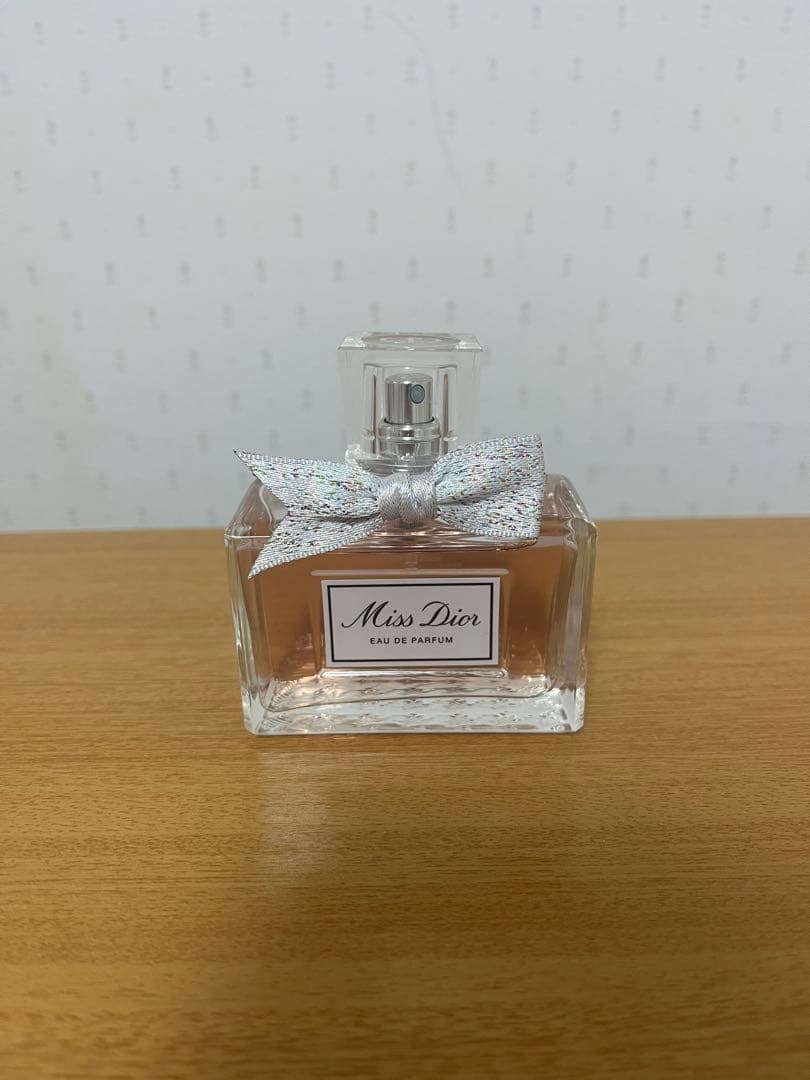 香水(女性用) Miss Dior Eau de Parfum 50mL