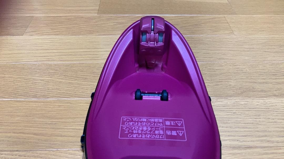Panasonic カルル　コードレススチームアイロン　NI-WL706-P