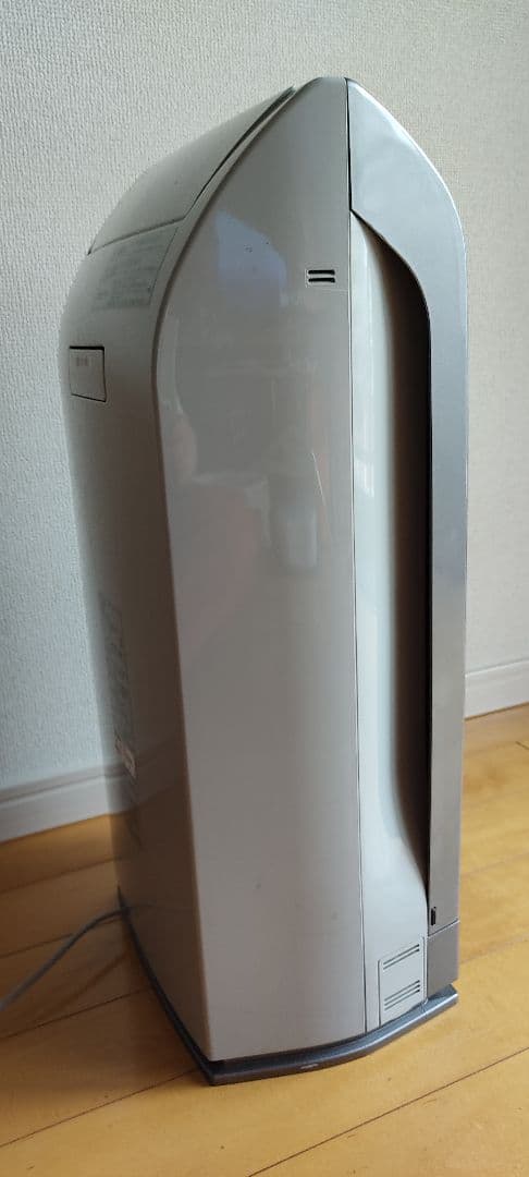 空気清浄機・イオン発生器 Panasonic F-PXE50-W