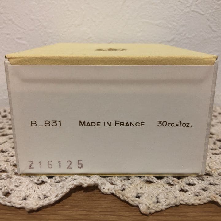 【新品未使用】ニナリッチ　香水　レールデュタン　ラリックボトル30ml