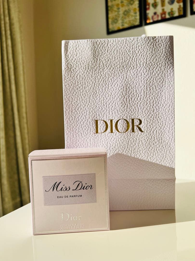 【新品未使用】Miss Dior オードパルファン 50ml