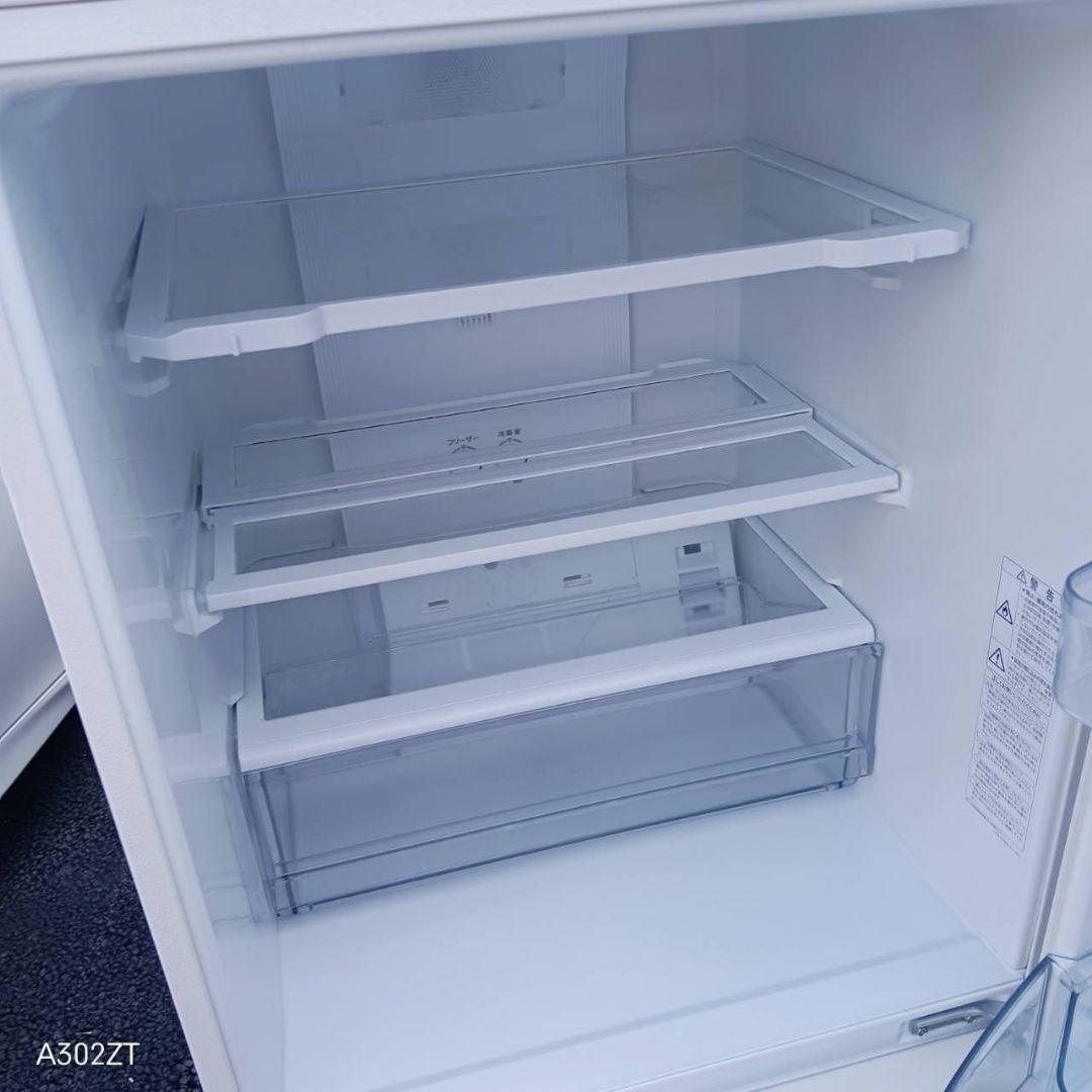 B347 送料設置無料 アクア　大型3ドア冷蔵庫　272L