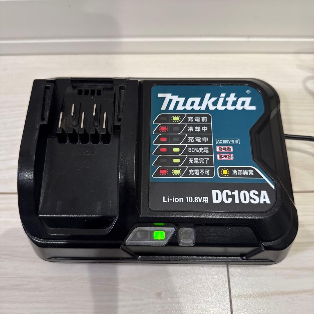 マキタ10.8V充電式クリーナ CL108FD純正充電器付