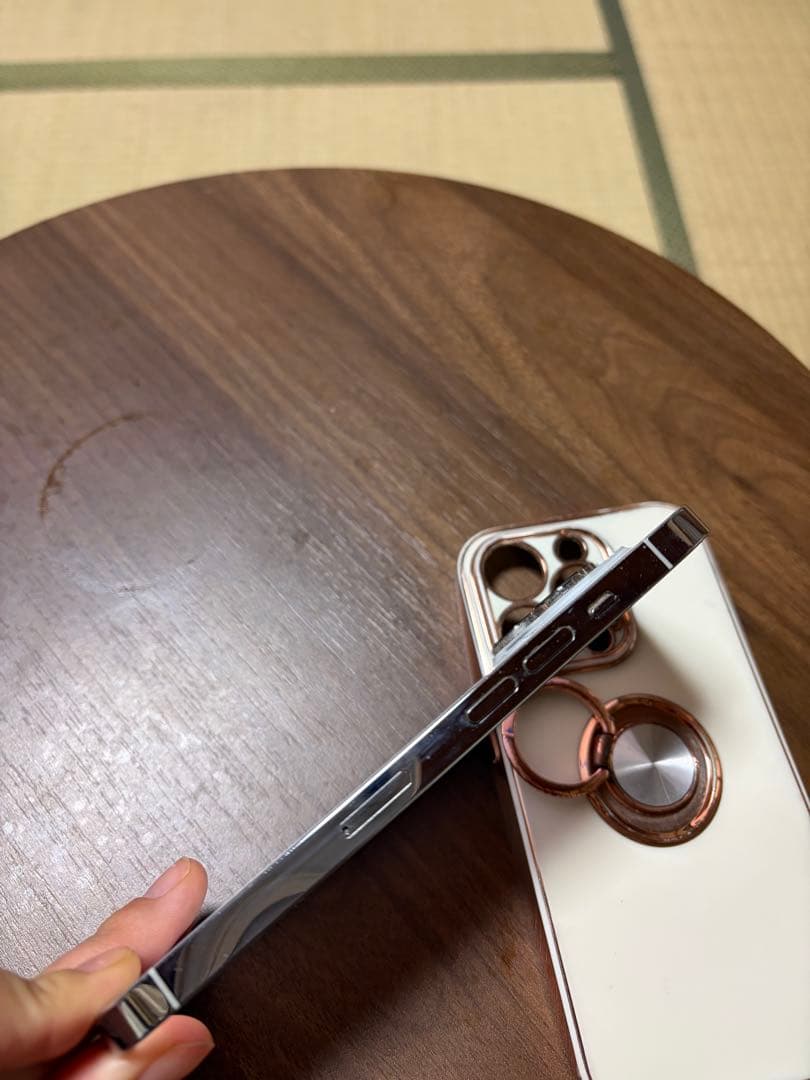 iPhone 14 Pro 256GB シルバー SIMフリー 背面ヒビあり