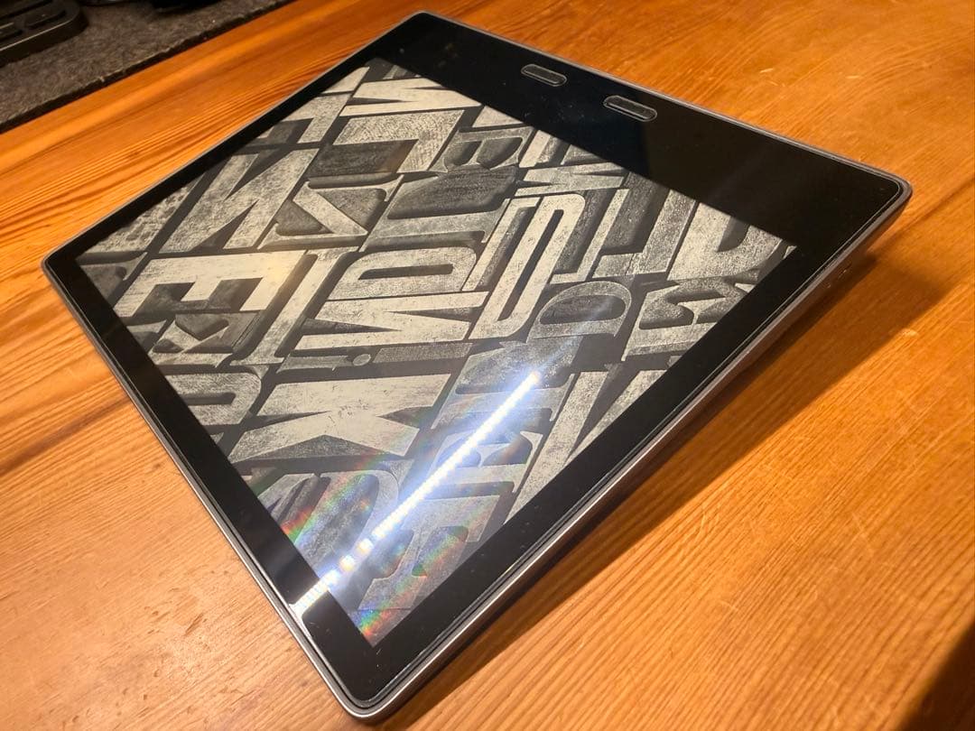 [ほぼ未使用]Kindle Oasis 第10世代 Wi-Fi