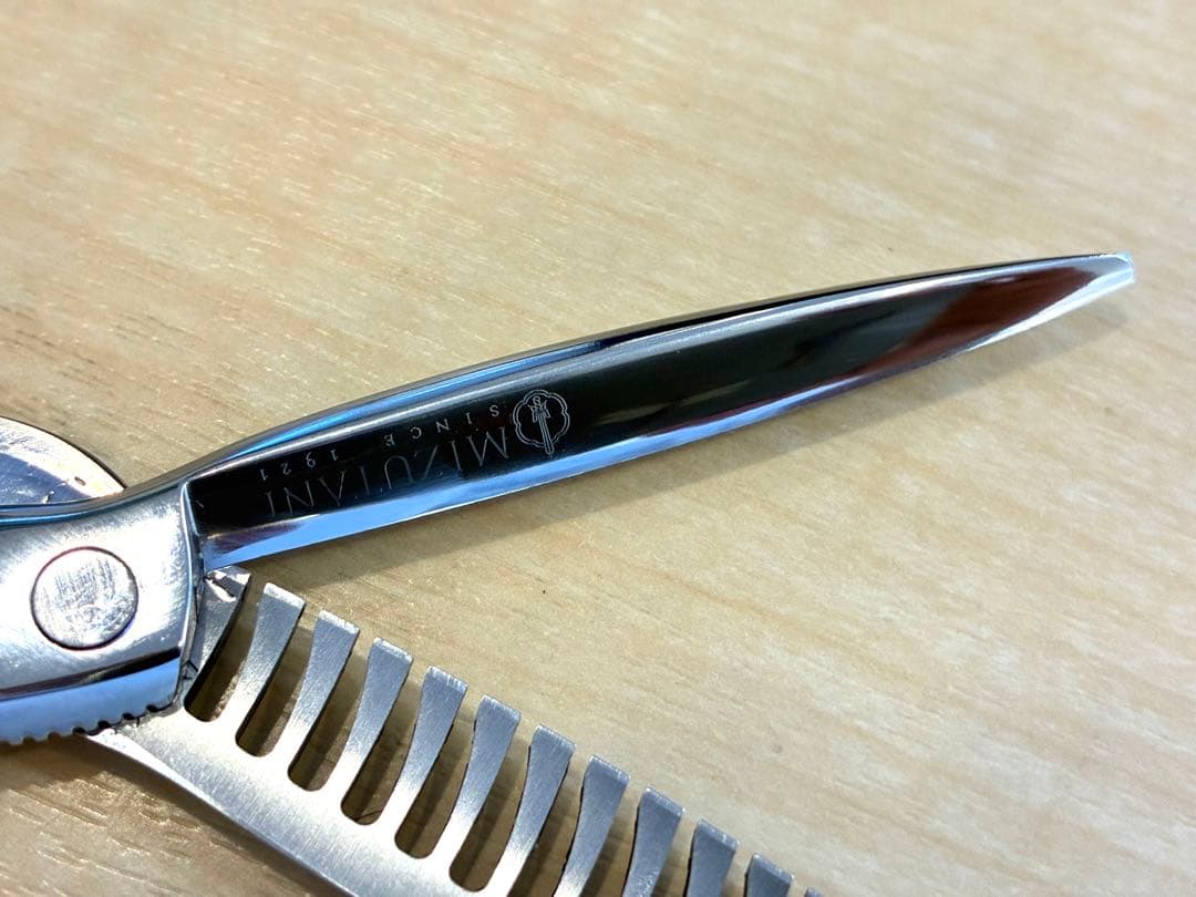 新品同様 ミズタニシザー PUFFIN THINNING17 逆刃