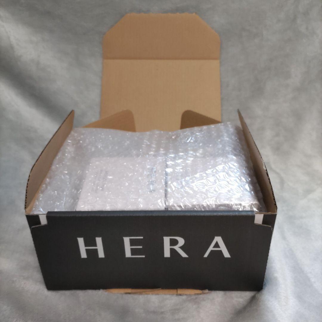 HERA フィリックスエディション　付録ポーチ ほか