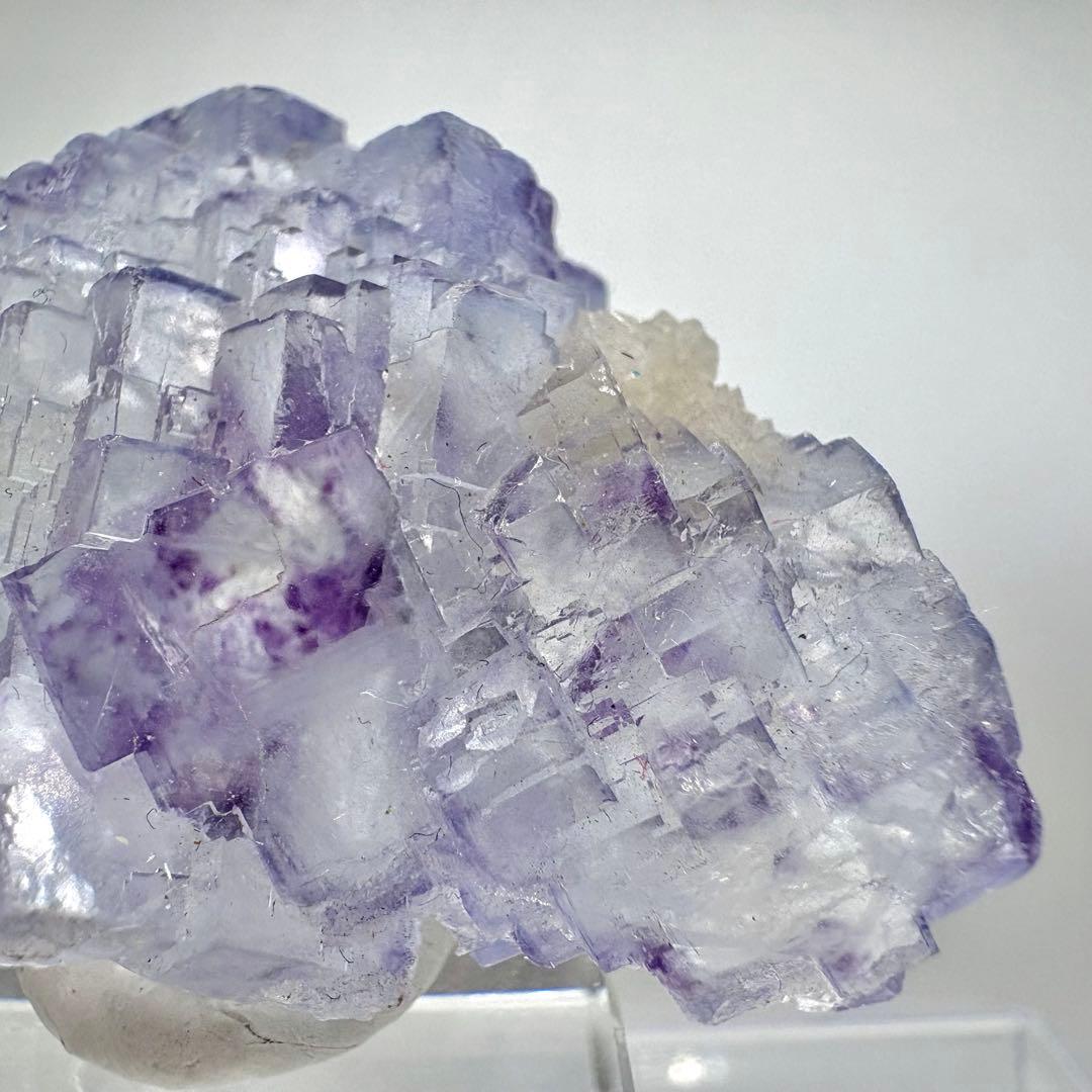 619 中国　ヤオガンシャン産　フローライト　古代都市結晶