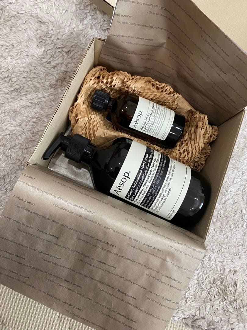 イソップ　Aesop ハンドソープ　トイレ用消臭、芳香剤