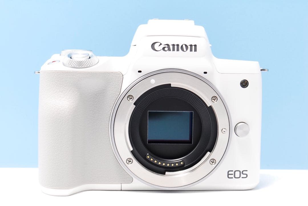 新品級！Canon Kiss M2 ホワイト Wi-Fi搭載 標準レンズセット
